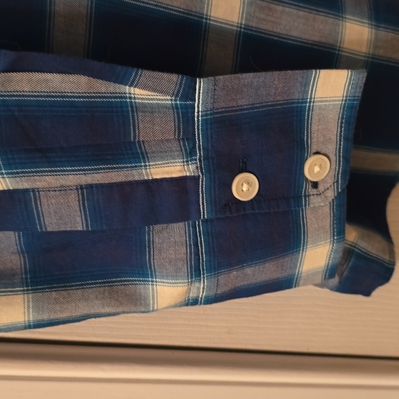 LEVI'S BRAND MEN'S SIGNATURE LONG SLEEVE FRONT BUTTON PLAID SHIRT SIZE LARGE - Picture 6 of 16